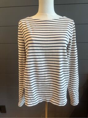 J.Crew Black & White/Cream Striped Crewneck Tee Nautical Basic Classic Preppy